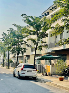 Bán căn góc siêu hiếm Centa City Bắc Ninh 90m2. Trục thông gần công viên - 6tỷ6