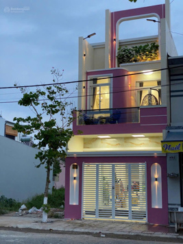 Nhà mới xây Trường An view công viên