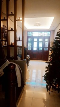 Trung tâm Đội Cấn 48m2 - 2 thoáng - Ô chờ thang máy - Ngõ thông - Ô tô đỗ sát nhà.