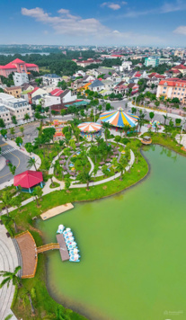 Bán Cặp Biệt Thự Song Lập Tọa Lạc Đắc Địa tại Khu Đô Thị Vincom shophouse Royal Park Quảng Trị