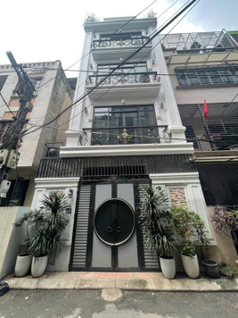 Bán nhà mặt tiền đường Bưởi, 6 tầng thông sàn, vỉa hè kinh doanh ngày đêm, 33m 10 tỷ