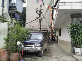 Bán nhà chính chủ phố Văn Cao, Ba Đình. DT 30m2 x 5 tầng x mt 4.2m, giá 6,9 tỷ