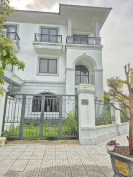 Bán biệt thự 223m2 2 mặt tiền, khu đô thị Vinh Heritage, Phường Vinh Tân, TP Vinh, Nghệ An.