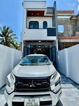 Siêu rẻ - nhà mới xây đường Đoàn Thị Nghiệp, Phước Thạnh, Mỹ Tho, TG. DT: 4x27 có 3PN. Giá 1,98 tỷ