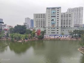 Gấp - Bán nhà mặt hồ Chùa Láng, vị trí rất hiếm có tại Hà nội