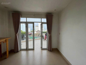 Giảm giá 500tr !!! Bán nhà 3 tầng mặt tiền đường Hồng Bàng giáp Nguyễn Thị Minh Khai, vị trí đẹp.