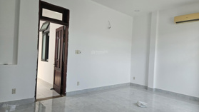 Cho thê nhà mặt tiền Đại lộ Bình Dương gần UBND phường Vĩnh Phú. Rộng 7m sâu 11m