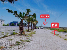 Đất trung tâm bãi tắm biển Quất Lâm giá rẻ 900tr - nhỉnh 1tỷ/lô đất 80,100m2. Đối diện quảng trường