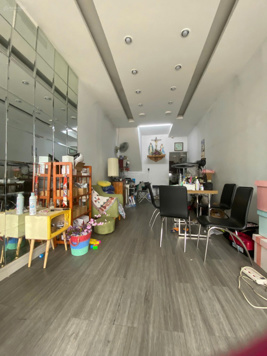 Cho thuê nhà nguyên căn 1 trệt 1 lầu, mặt tiền QL1A, thuận tiện kinh doanh, Tam Bình, Thủ Đức