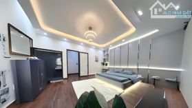 Biệt Thự. Lô Góc. Phố Nguyễn Văn Lộc - Trung Tâm Hà Đông. 162m2 x 4T. Mặt Tiền Rộng 25m