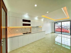 CẦU GIẤY - 43M x 6T THANG MÁY - MT 4M - GARA - Ô TÔ ĐỖ 24/24