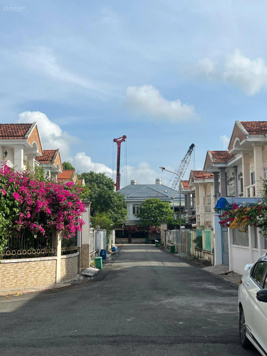 Biệt thự cho thuê làm văn phòng hoặc ở