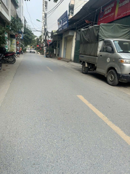 THÔNG SỐ VÀNG QUANG TIẾN 38M2, MẶT TIỀN 3.5M, Ô TÔ ĐỖ CỔNG, GIÁ TỐT 4.65 TỶ TL