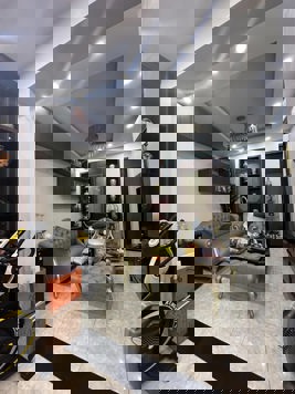 Bán nhà phố Thanh Nhàn, Hai Bà Trưng, ô tô đỗ cửa, thang máy 5 tầng 75m2 giá 22.5 tỷ