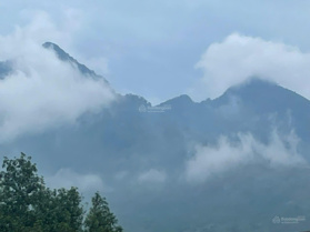 Chính chủ bán đất đầu tư nghỉ dưỡng, homestay, biệt thự trung tâm xã Ba Vì, lưng tựa núi, view sông