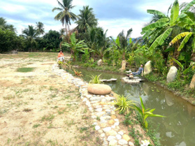 Cần bán đất làm farm cạnh KDL Suối Tiên siêu đẹp, DT 1365m2 có thổ cư,sẵn hàng rào tiểu cảnh