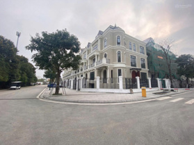 Bán căn BT5A-26 tại Ciputra-Tây Hồ sát CV 65HA đường 17,5m diện tích 140m2 giá 50 tỷ: LH 0865 833 291