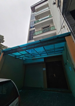 Cho thuê nhà giá rẻ nhất phố Thiên Hiền 5 tầng làm SPA, Tóc, shop thú cưng