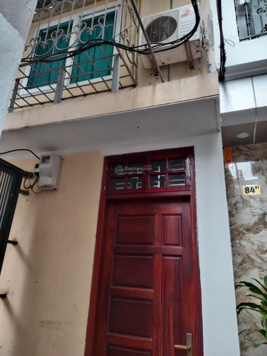 Chính chủ cho thuê nhà riêng, 2 tầng gần Times City, 4 triệu/tháng, LH chị Hòa 0985 374 625