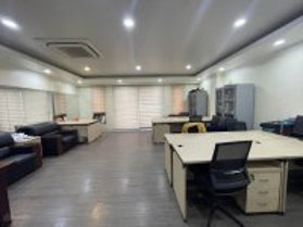 Cho thuê gấp nhà mới xây Thái Hà - Láng Hạ, DT 70m2 x 5 tầng, MT 6m, ô tô vào nhà. Giá 21 triệu/th