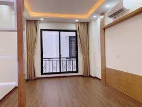 Cho thuê nhà riêng khu vực Xã Đàn, ô tô đỗ cửa, DT 60m2x7T, giá thuê 38tr/th. LH 0982 987 227