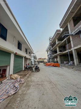 Bán kiot chợ Nếnh - 2 tầng - 56m2 - chỉ 1,9 tỉ - phù hợp kinh doanh, cho thuê lợi nhuận cực tốt
