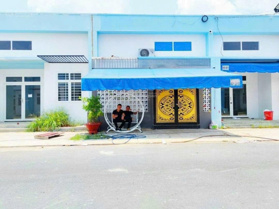 650tr/Căn nhà xây dựng kiên cố hoàn thiện trong khu DC đẳng cấp. DT: 5mx14m, sổ riêng đất ở đô thị