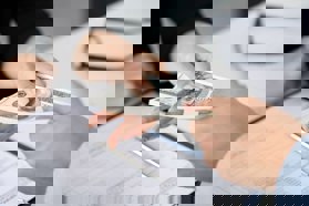 Hợp đồng vay tiền có tài sản thế chấp: Vì sao cần công chứng?