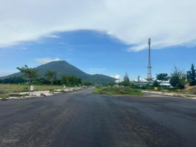 Bán lô đất mặt tiền Đường 14 rộng 42m