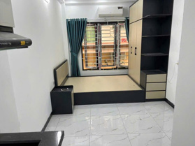 Bán toàn nhà dòng tiền dân tự xây 7 tầng – 12 phòng – 70 triệu/ tháng