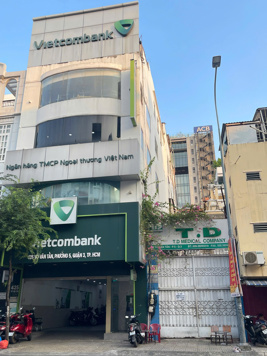 CHO THUÊ NHÀ SIÊU VỊ TRÍ TẠI: MẶT TIỀN VÕ VĂN TẦN_QUẬN 3. DT: 130m2 _ 6 LẦU _ THANG MÁY