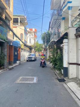 Giảm giá bán nhanh! Nhà(4x10m)P.4 Phú Nhuận-4tầng, HXH-gần phố ẩm thực Phan Xích Long. Gía cực tốt