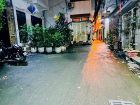 Nghi Tàm 32m2 x mặt tiền 3.6M - Trước nhà ngõ rộng 6M thoáng sáng - Phân lô quân đội