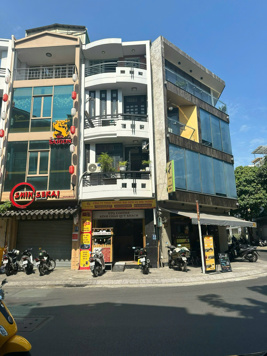 CHO THUÊ NHÀ NGUYÊN CĂN TẠI GÓC 2 MẶT TIỀN KHU PHAN XÍCH LONG: TRỆT - 3 LẦU. DTSD: 250m2 - 60TR/TH 