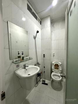 Nhà mới đẹp có lề đường- HXT 8m- gần Hutech- DT 4x12.5m-4 tầng, 9tỷ 3 còn thương lượng