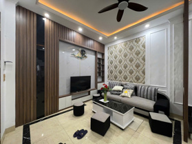 Cần bán gấp! Phố Xuân La gần Hồ Tây, Full nội thất, nhà mới xây, đẹp lung linh, 36M2, 7 tỷ.