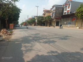 Nhà dòng tiền Phố Xuân Lâm,Bắc Ninh,sát trường May,gần các khu đô thị, phân lô, vỉa hè ô tô tránh