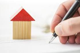 Nhà đang thế chấp có công chứng hợp đồng thuê được không?