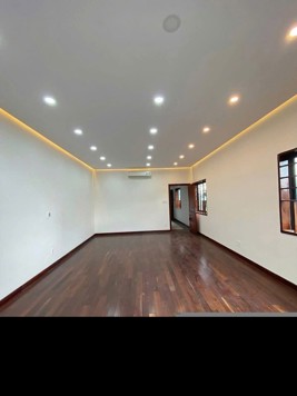 Cho thuê nhà 4 tầng mặt tiền:  Nguyễn Hữu Thọ - khuê trung - cẩm lệ - đoạn xô viết nghệ tĩnh