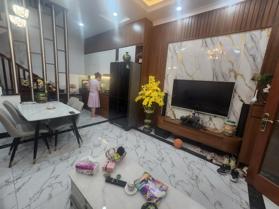 NHÀ 4 TẦNG ĐẸP XINH SỔ NÉT HÀ CẦU HÀ ĐÔNG- MÓT BÁN 33m chỉ 5.x tỷ 