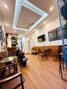 Bán nhà phố Thanh Nhàn, Hai Bà Trưng, sát phố, 2 thoáng, thang máy, ở ngay giá 11.9 tỷ