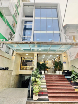 Cho thuê văn phòng trung tâm Quận 3 vị trí đắc địa, vào làm ngay