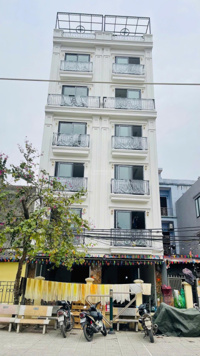 Bán Nhà Đẹp Văn Cao 2 Mặt Ngõ Thang Máy 5 Tầng Full Nội Thất Cách Phố 30m - Chỉ 15.6 tỷ