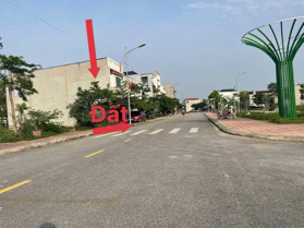 🌹🌹🌹Bán gấp lô đất phân lô KDC Đồng Hin, Đồng Tâm 108m mt6m view vườn hoa 2,68 tỷ sđcc