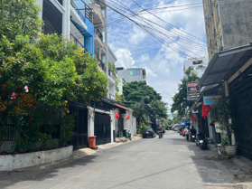 BÁN NHÀ HIẾM - MẶT TIỀN ĐƯỜNG SỐ 25, P. TÂN QUY, QUẬN 7– NGANG 4,2M GIÁ 13,2 TỶ THƯƠNG LƯỢNG