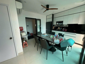 CC A Thái bán nhà Kim Mã, lô góc, thang máy, kinh doanh cực tốt ngõ thông, trước nhà rộng 3m, 46m2