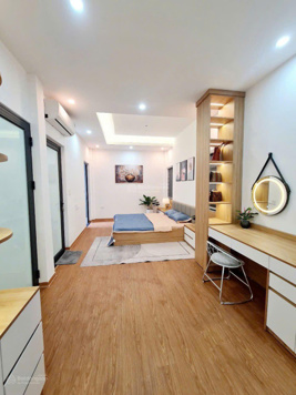 Bán nhà gần phố Kim Mã, Giang Văn Minh, Đội Cấn, ngập tràn tiện ích, tặng full nội thất 42m2*4tầng