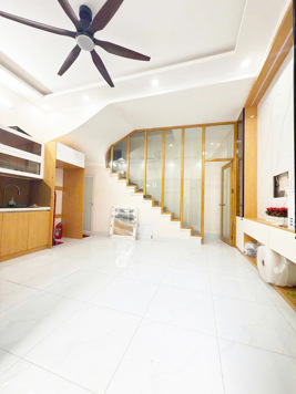 NHÀ BA ĐÌNH DÂN XÂY 30M2x5T ĐẸP NỘI THẤT XỊN, BAN CÔNG RỘNG, RA MP 65M, GẦN NGÃ TƯ_7,25TỶ