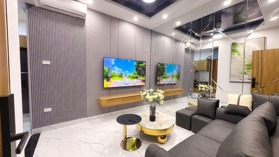 BÁN NHÀ ĐƯỜNG NGUYỄN KHÁNH TOÀN: 65M 2PNKK CHTT TẦNG THẤP, DÂN TRÍ CAO, NHÀ ĐẸP, VIEW PHỐ. FULL NT