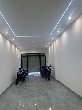 TỨ LIÊN - Ô TÔ - NHÀ ĐẸP - 6 TẦNG - THANG MÁY - KD  - 48M GIÁ 15.5 TỶ có TL